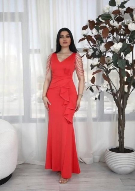 فستيان احمر فخم للمناسبات