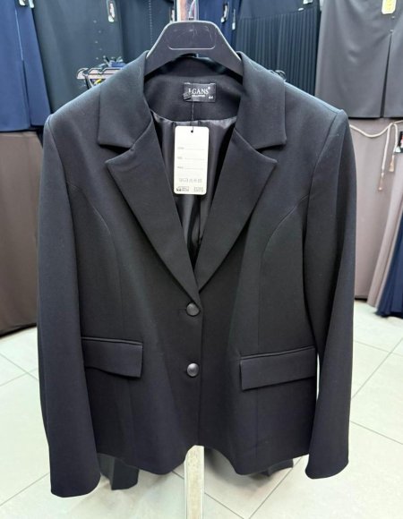 بليزر رسمي بلون اسود