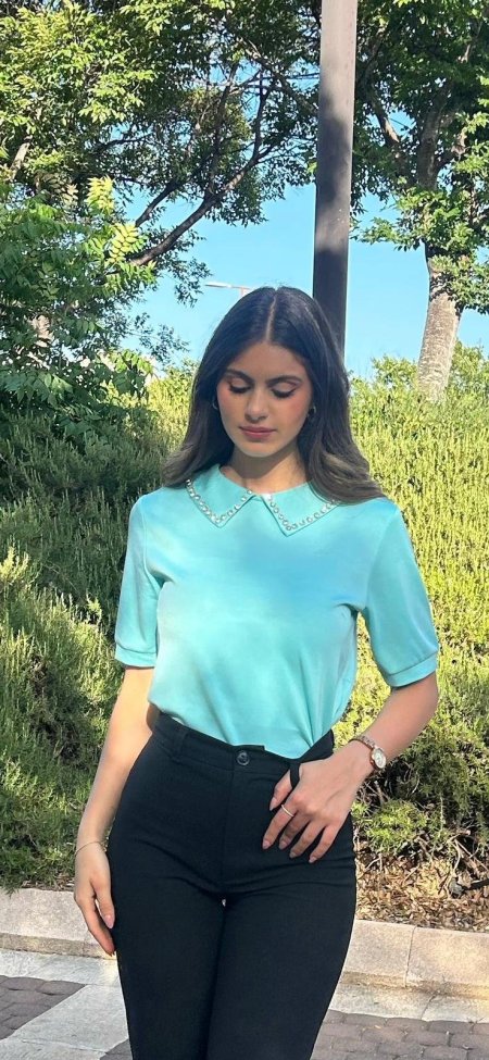 بلوزة ناعمة يوميه