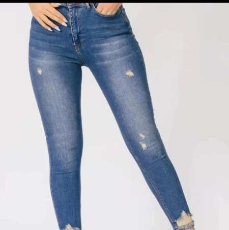 بنطال جينس Skinny قصة عاليه